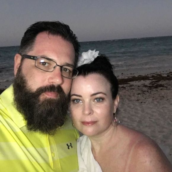 Meet your Posher, Amie - Picture 1 of 1